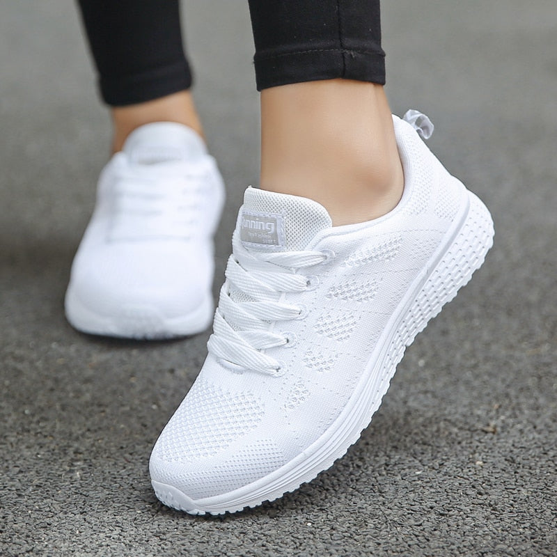 Fashion Soft Vulcanize Women Sneakers