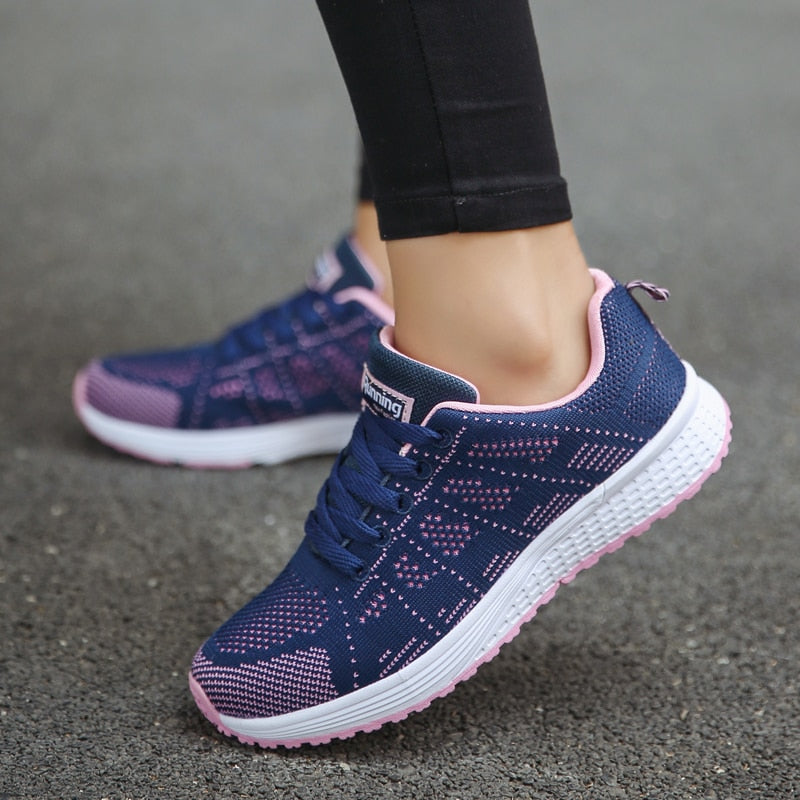 Fashion Soft Vulcanize Women Sneakers